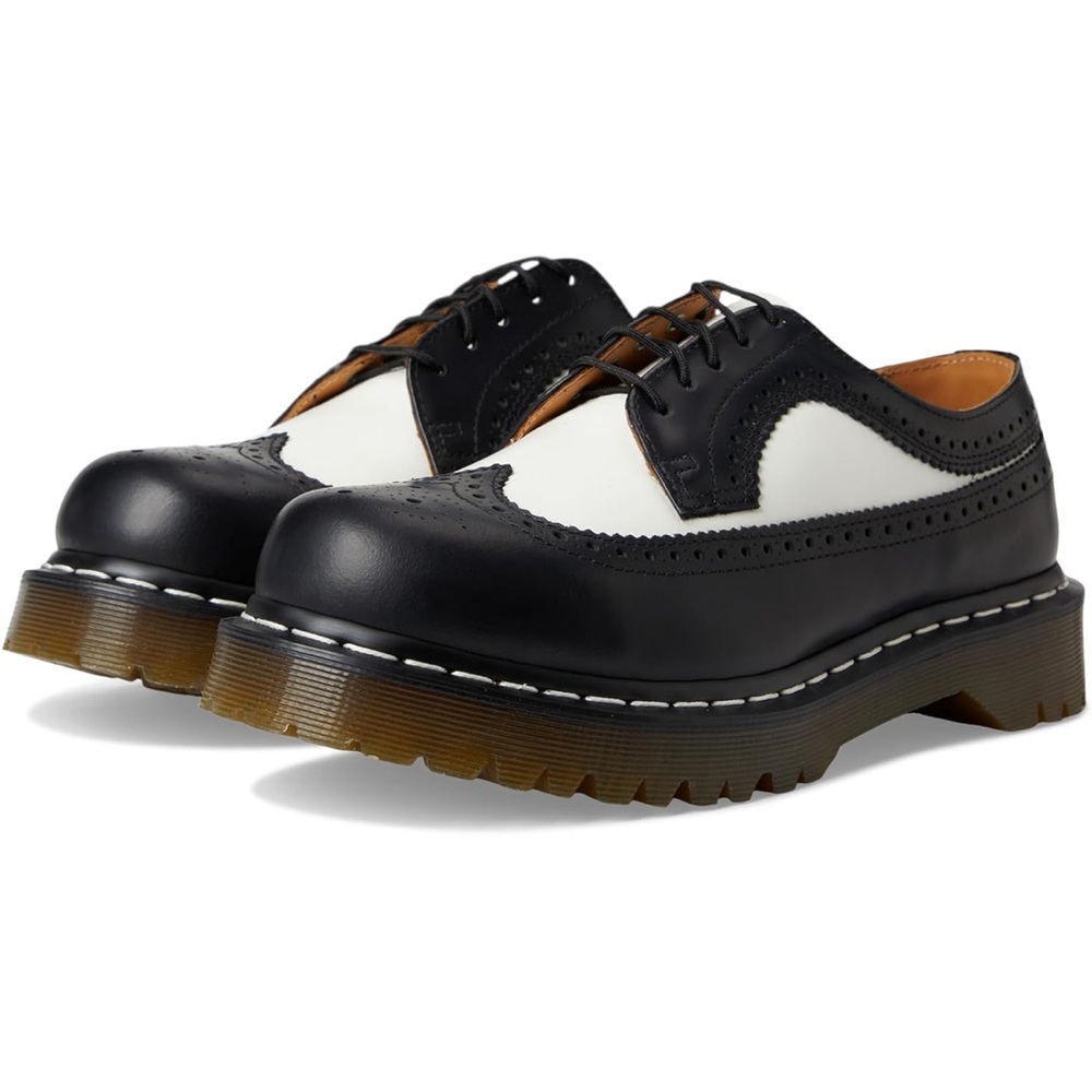 NEW Dr. Martens Classic Black and White Brogue Ladies Shoes- Sz 8